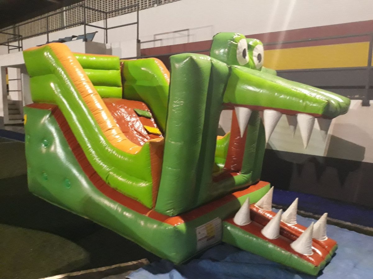 TOBOGÃ  JACARÉ INFLÁVEL